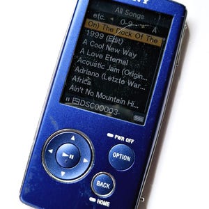 Vintage rare Sony Walkman NWZ-A816 Digital Media Video MP3 Player 4GB
