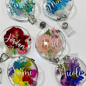 Real flower badge reel custom reels badge reel resin reel gift for friend nurses-doctors-Christmas-mothers floral badge reel-teachers