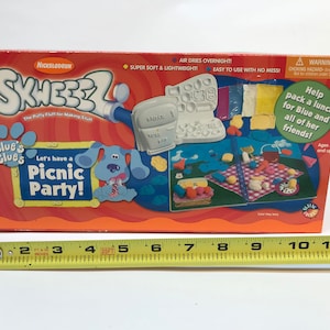 2001 Blue’s Clues Skweeez Kit - Let’s Have A Picnic Party! - Nickelodeon - New In Box