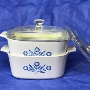Vintage Corning Ware - Set of Two  1-1/2 Quart / A-1 1/2-B - Blue Cornflower