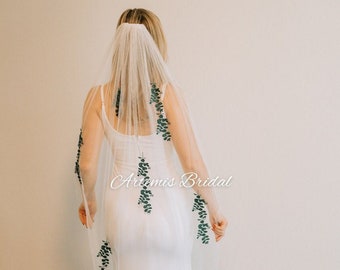 Embroidered Eucalyptus Wedding Veil: Floral Bridal Veil, Waltz Length