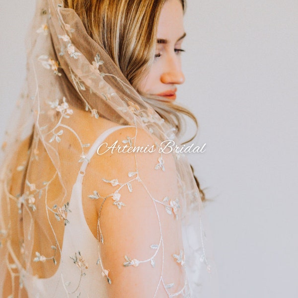 Adeline - Floral veil, Embroidered Veil, Allover Lace Veil, Rose Veil, Flower Veil, Colorful Veil, Moscoto Veil, Waltz Veil, Wildflower Veil