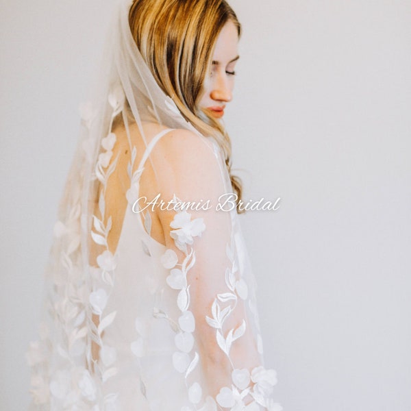 Sofia - Embroidered Wedding Veil, 3d FLower Veil, Veil with 3d Flowers, Floral Wedding Veil