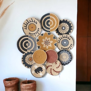 Set of 12 wall basket plate,Boho wall decor, Wicker wall tray, Bohemian wall decor, Hanger wall plate, Africa baskets,Woven baskets,wall art