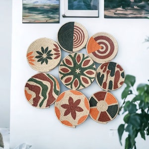 zestaw 8 talerzy ściennych, boho design ścienny, wiklinowa taca ścienna, afrykański kosz ścienny, boho wystrój, dzień matki, wystrój domu