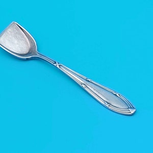 Antique Salt Spoon Wellner Cruciate Ligament Pattern Silver Plated Sweetener Spoon #057