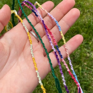 Spiral knot friendship bracelet discount