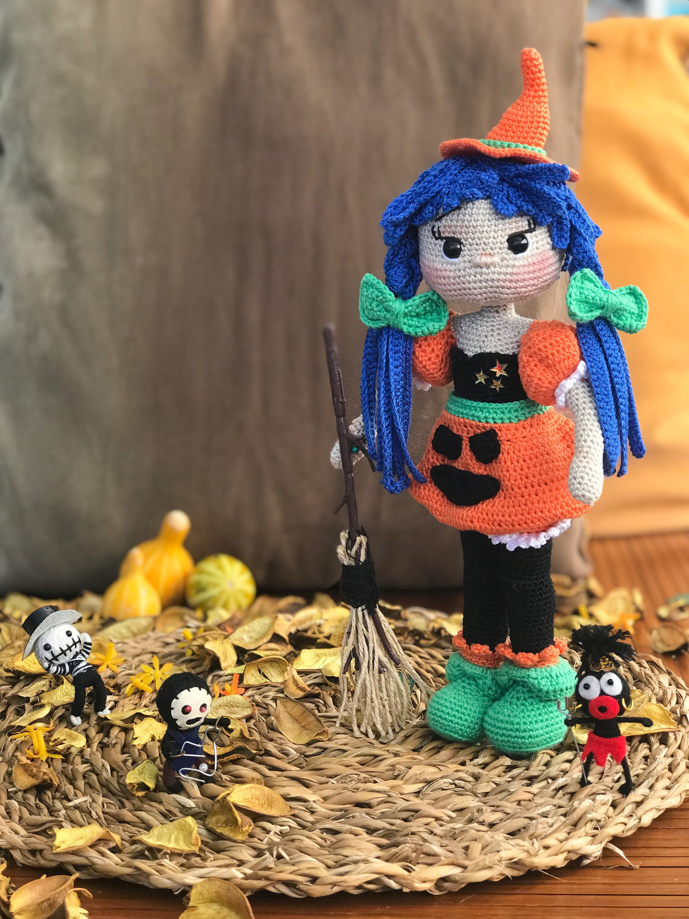 Crochet Pattern Cassandra the Witch, Amigurumi Witch Pattern, Crochet