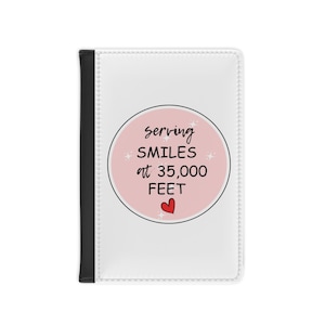 Portapassaporto con scritta "Sorridi a 10.600 metri" / Simpatico accessorio da viaggio con assistente di volo
