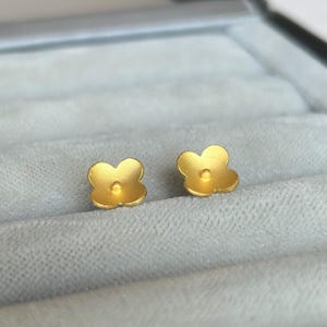 Blütenohrstecker, 900 Gold, Goldschmiedearbeit, 22 Karat Gold