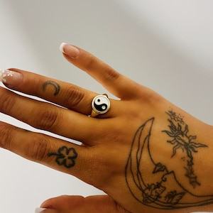 Yin Yang Ring, Signet Ring, Adjustable Gold Ring, Stackable Ring, Black and White Ring for Women, Statement Ring, Gift For Mom, Gift For Her