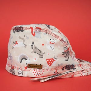 Sweet Cats Scrub Cap - 100% Cotton Surgical Hat - Custom Name Embroidery - Doctor Nurse Gift - Handmade in Turkey