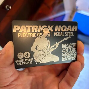Personalisierte Gitarre-Metall-Visitenkarte, Pro-Gitarrist-Musiker-networking QR-Codes, Merch, Branding, benutzerdefinierte Bilder / jeder Kunst-Logo-Text
