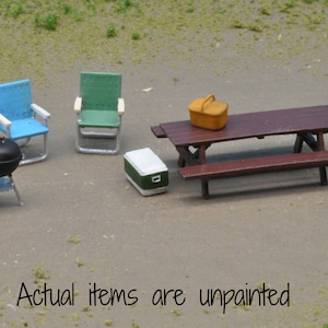 HO Scale Picnic Set- Unpainted