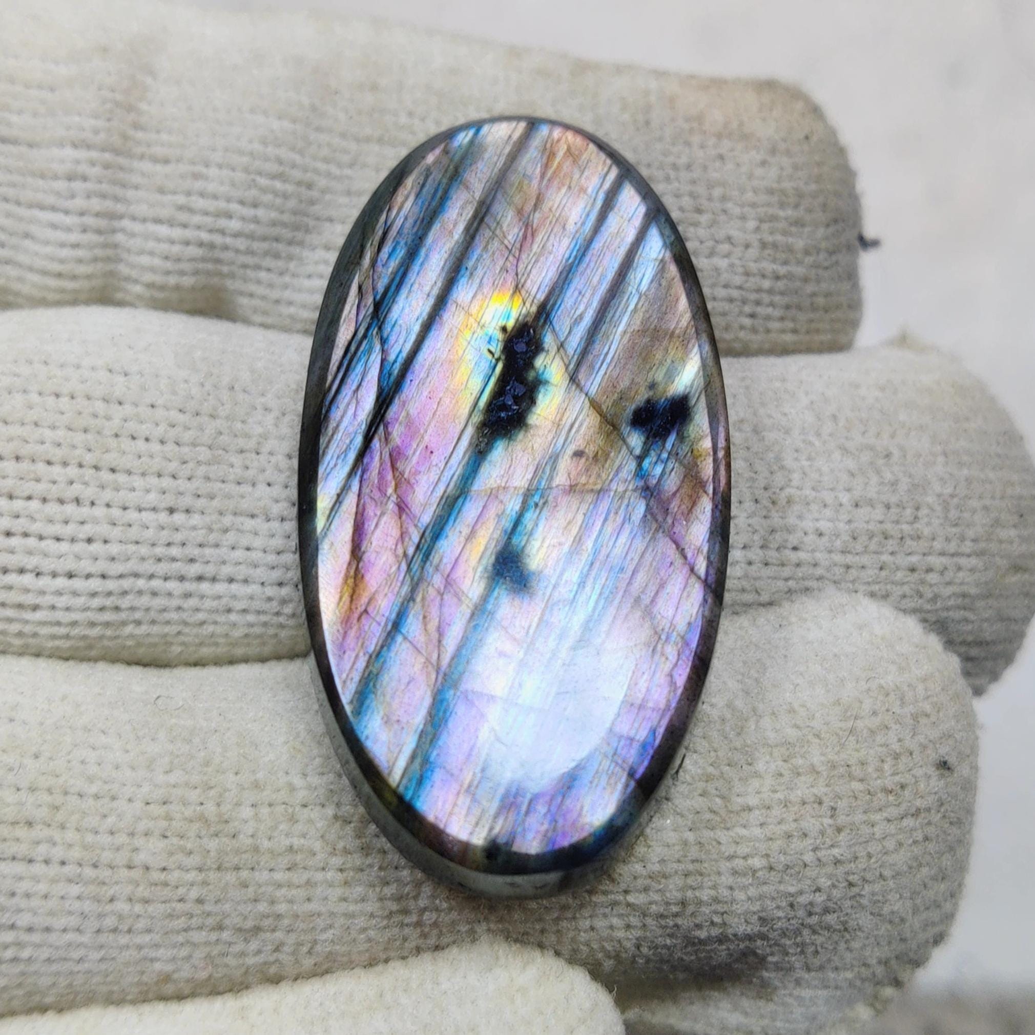 ラブラドライト　ピンクフラッシュ 希少な天然ピンク＆シルバーフラッシュラブラドライトヒーリング