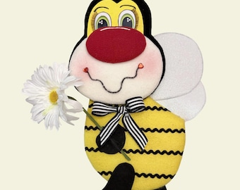 Bee Wreath Attachment, Bumble Bee, Wreath Attachment, Spring Wreath Attachment, Bug