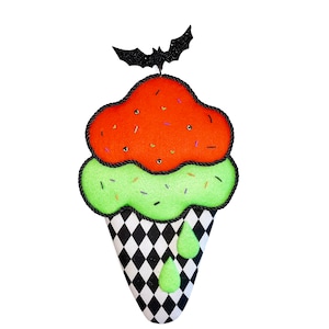 Halloween Wreath Attachment, Ice Cream Cone Wreath Attachment, Halloween Ice Cream Cone Wreath Attachment