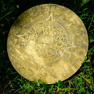 Aztec Calendar Gold look,  Mayan art, Mexican, Sun, Wall art, Home decor