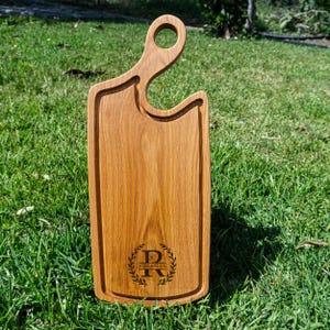 Personalized Cutting board, Charcuterie,  Oak, Tray, Birthday, Barbecue, Beautiful, Gift, Kitchen