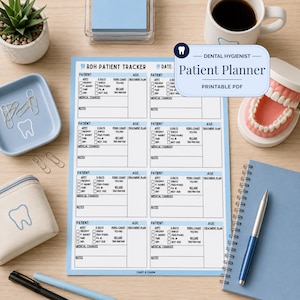 Op de afbeelding: Een lichtblauw RDH Patient Tracker printbaar PDF-blad met acht secties voor patiëntgegevens, inclusief velden voor afspraaktype, röntgenfoto's, parodontiumstatus, behandelplan, medische wijzigingen en notities, met een tandicoon.