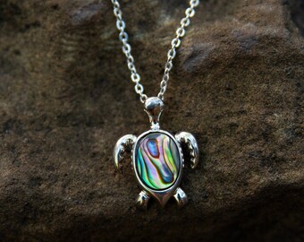 Abalone Kailua Honu Pendant