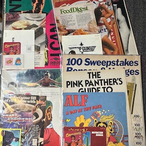 Retro 1980&#39;s Paper Ephemera Bundle