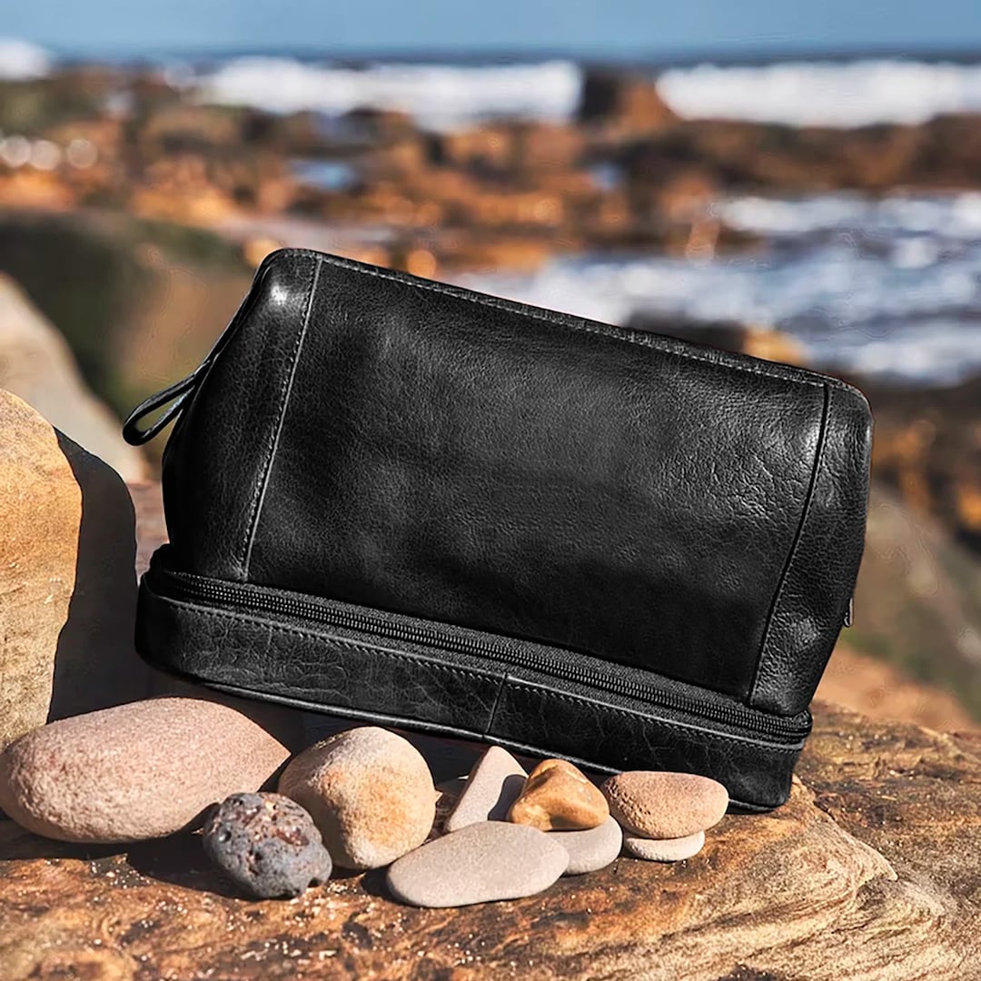Personalised Gifts for Men, Leather Toiletry Bag, Leather Washbag, Mens Toiletry Bag - Etsy
