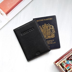 Funda de cuero personalizada para pasaporte, billetera, accesorio de viaje, regalo para él y para ella: billetera de viaje personalizada, regalo de viaje personalizado