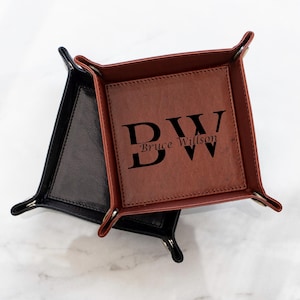 Bandeja de couro para mesa, organizador de mesa, acessórios de escritório personalizados e feitos à mão, bandeja para presentes corporativos, bandeja para anéis de couro