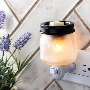 Glass Mason Jar Pluggable Fragrance Warmer/ Warmer with Soy Melts/ Silicone Liner