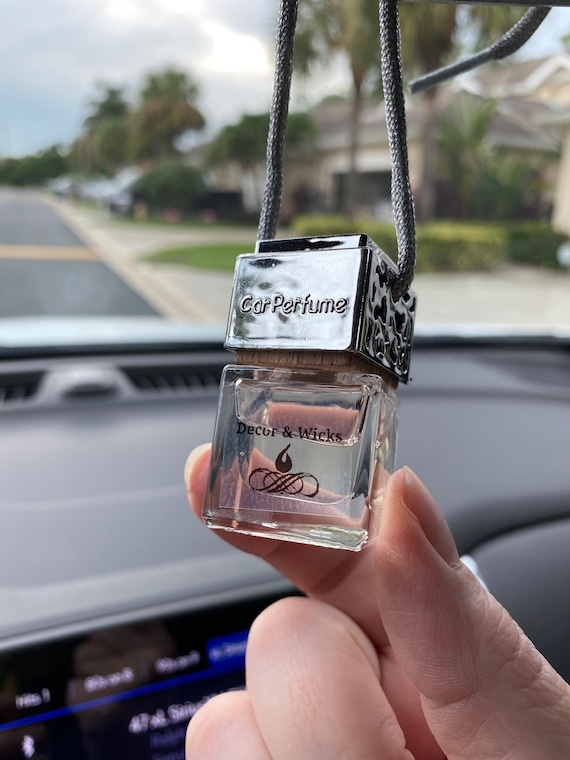 Buy Long Lasting Car Perfume Spray with Hanging Card (Lemon and Mint)