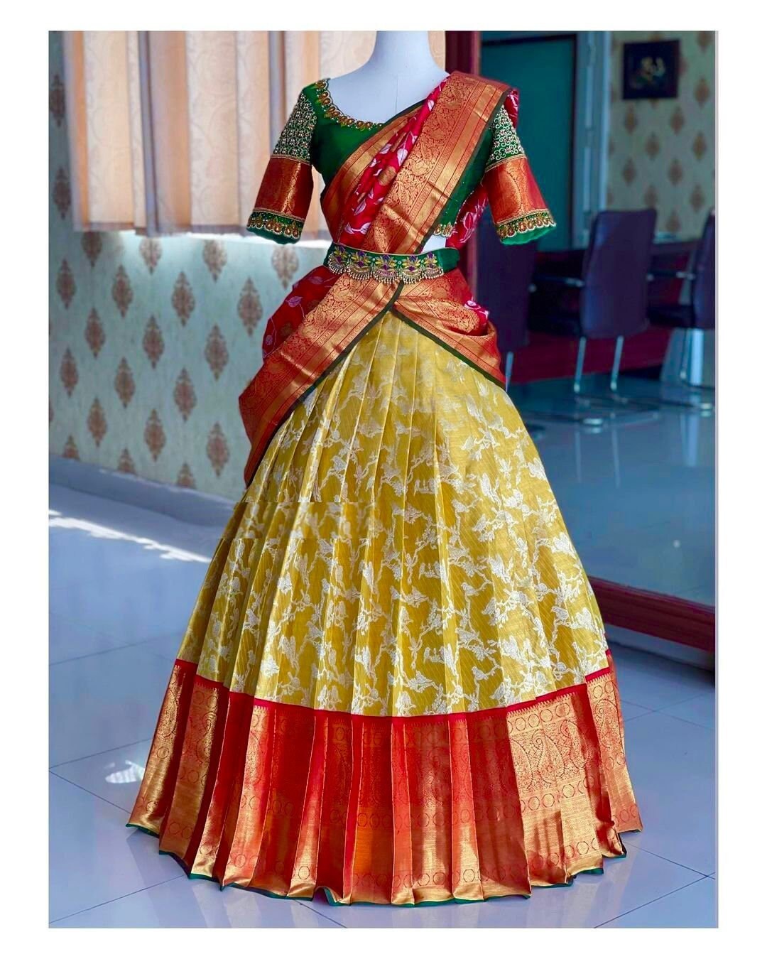 1080px x 1350px - Banarasi Unstitched Lehengas: Crafted Elegance for Every Style. Personalize  Your Look With Free Shipping - Etsy Denmark