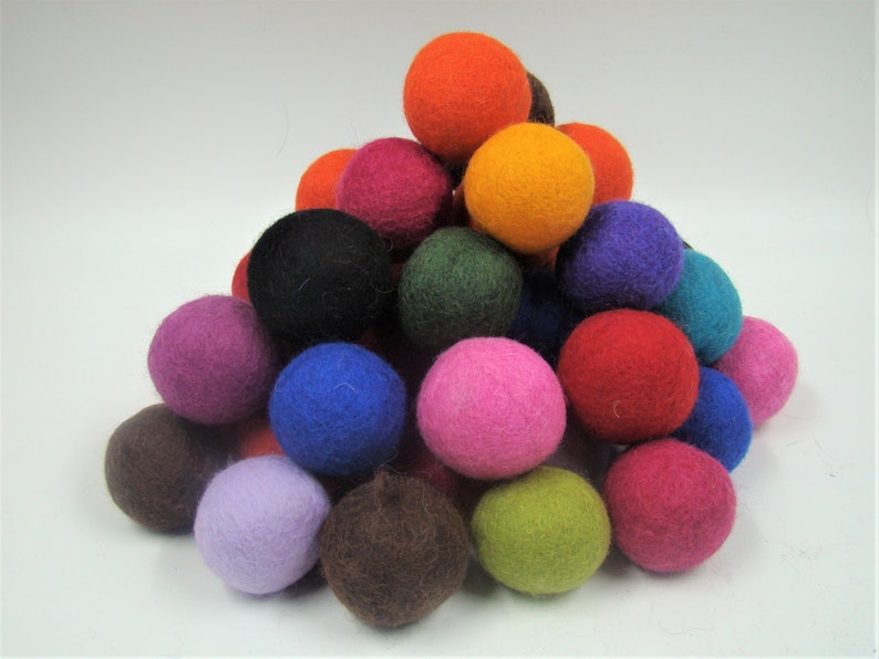 Felted Wool Cat toys, balls,Eco Friendly,Colorful & Beautiful, Elegant Designs, Natural Felted Wool, Handmade Cat toy. 5 cm Made by kivikis. image 3