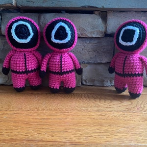 Pattern Only Squid Game Guards Crochet Pattern, Full Guide with Pictures Pattern Squid Game Staff, Squid Game Crochet image 4