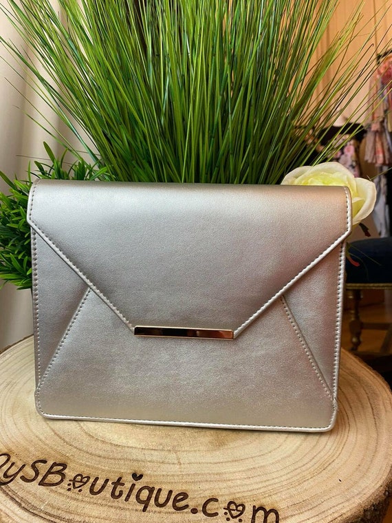 Going out clutch bag Clearance