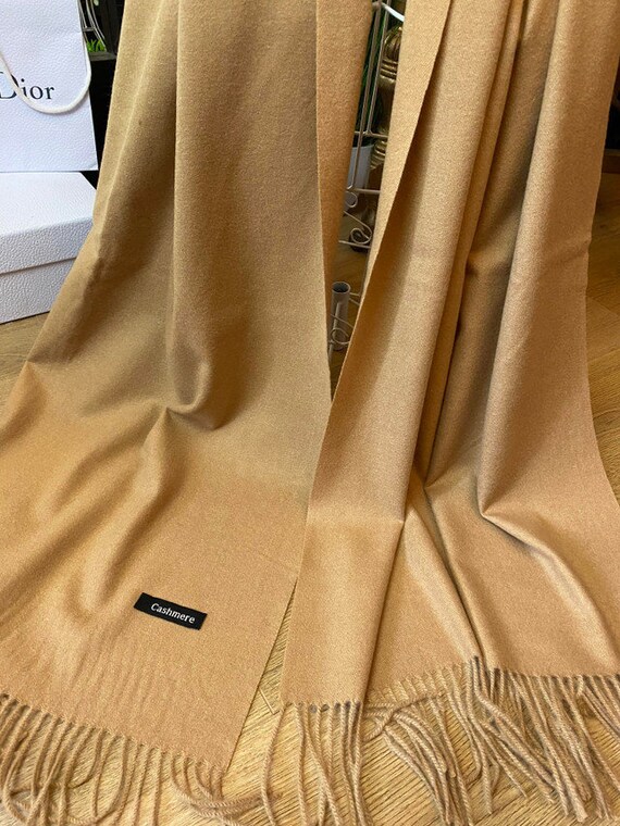 Classic Cashmere Scarf - Camel