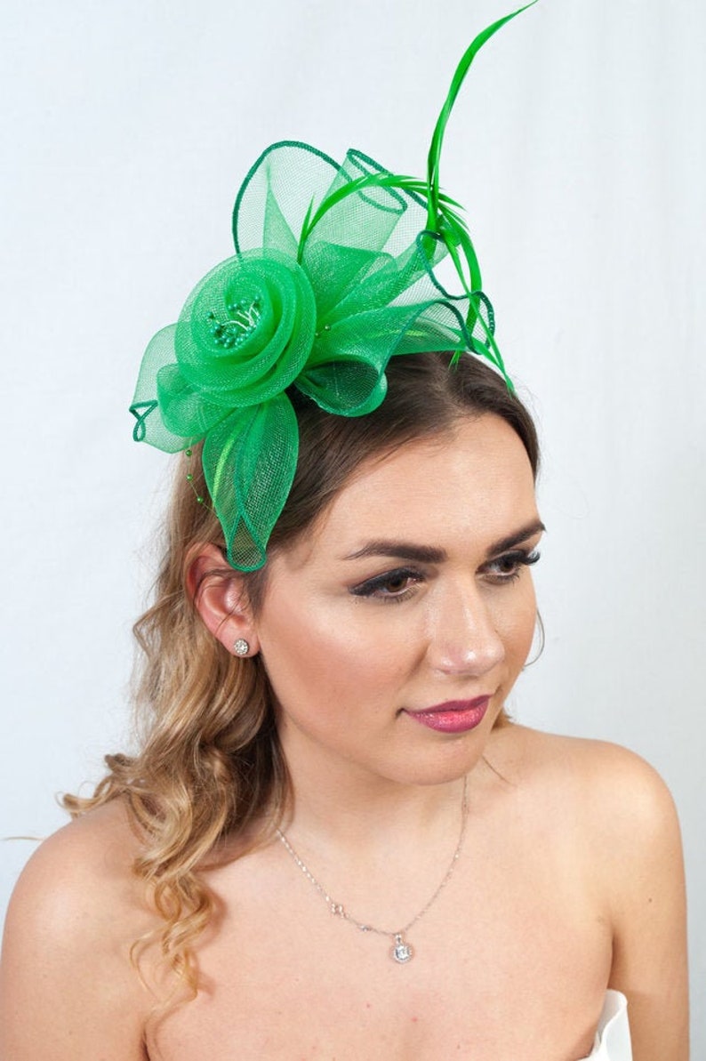 Small Green Fascinator Little Fascinators Race Day Hats Etsy