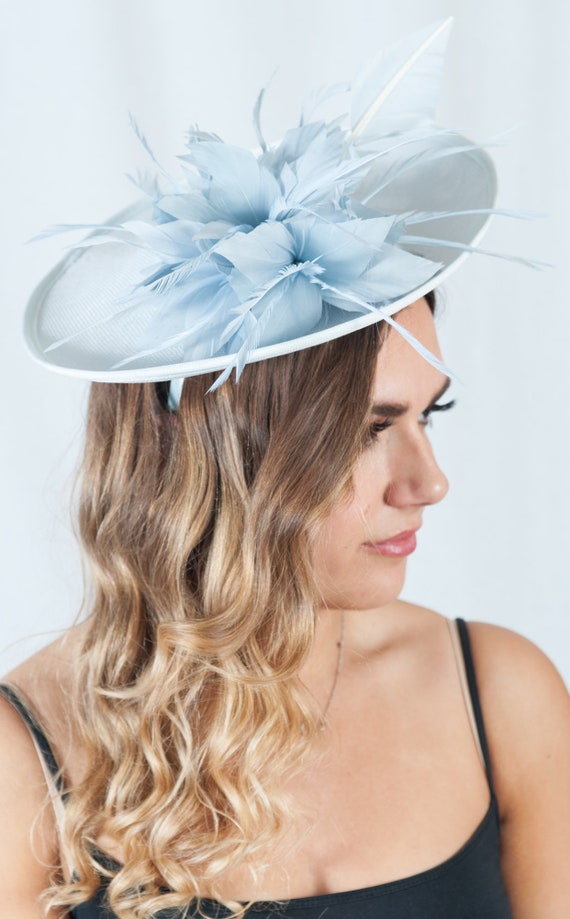 Large Pale Blue Feather Plume 