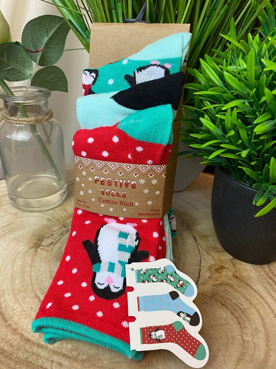 Fun Stocking Filler/Gift Ladies Christmas Novelty Socks 1 pair Size 4-8 