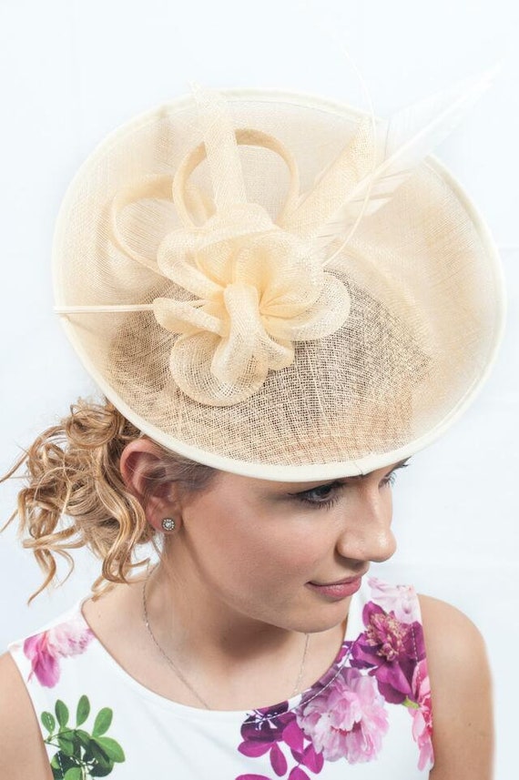 MysboutiqueDesign Cream Hatinator - Oversized Oval Feather Sinamay Fascinator with Quill - Ladies Hatinators - Race Day Hats - Wedding Guest Hair Accessories