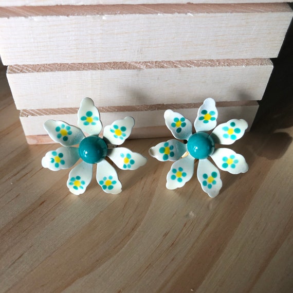 Earrings & Brooch Set - image 5