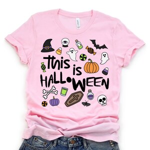 Pastell Halloween T-Shirt / Süßes Halloween T-Shirt / Gekritzel / Halloween Party / Unisex T-Shirt