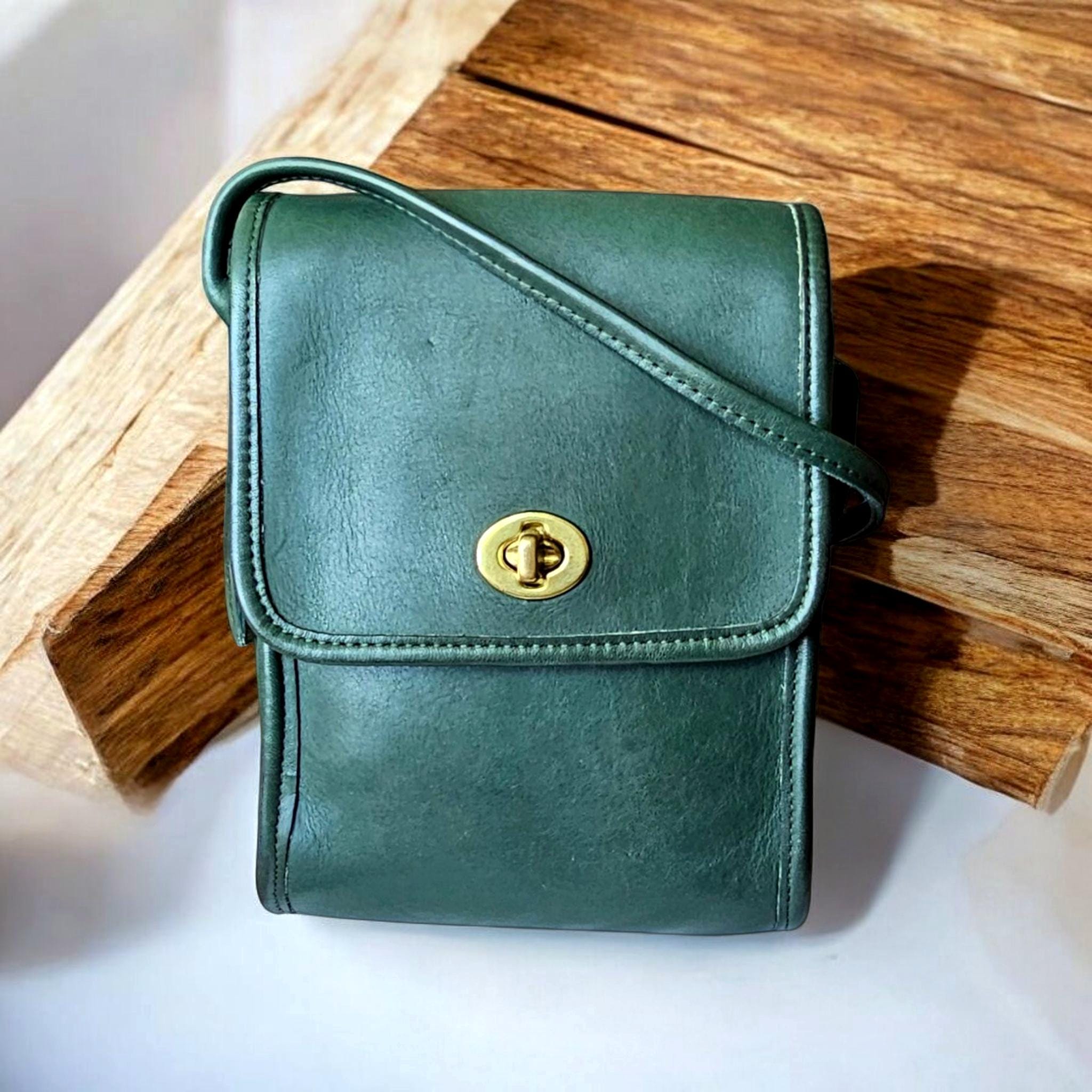 ◎vintage◎ COACH Mini リュック Green 正規品 希少 COACH オールドコーチ レザーリュック 4152
