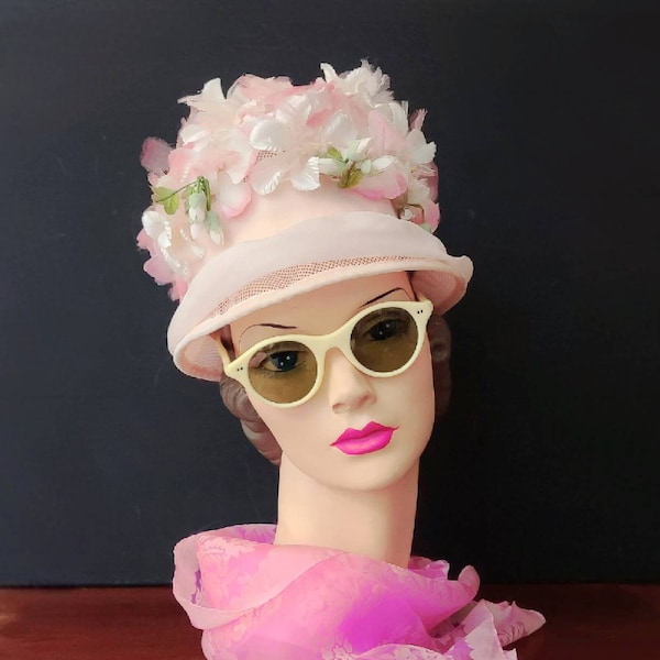 Pink Petals Velvet Chiffon 60s Cloche Birdcage Hat EXCELLENT Condition Vtg Couture CLOVER LANE Pink White Green Floral Birdcage Bucket Hat