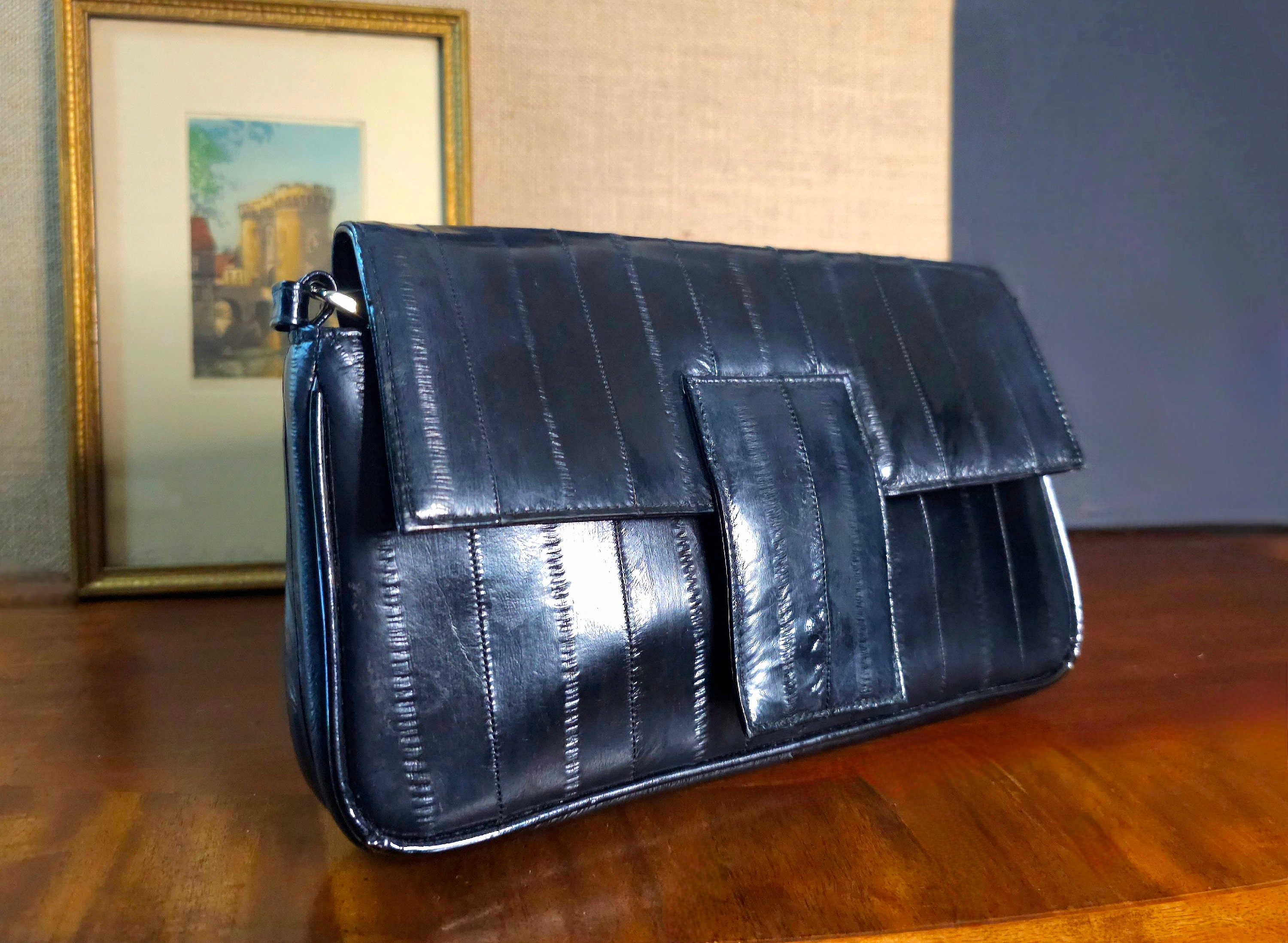 Lee Sands Eel Skin Purse Bag Black Adjustable Shoulder Strap Pockets Korea  Vtg