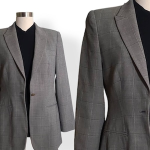 Vintage Giorgio Armani Classico Fitted Blazer, Made in Italy Slenderizing Suit or Casual Jacket A Milano Borgonuovo 21