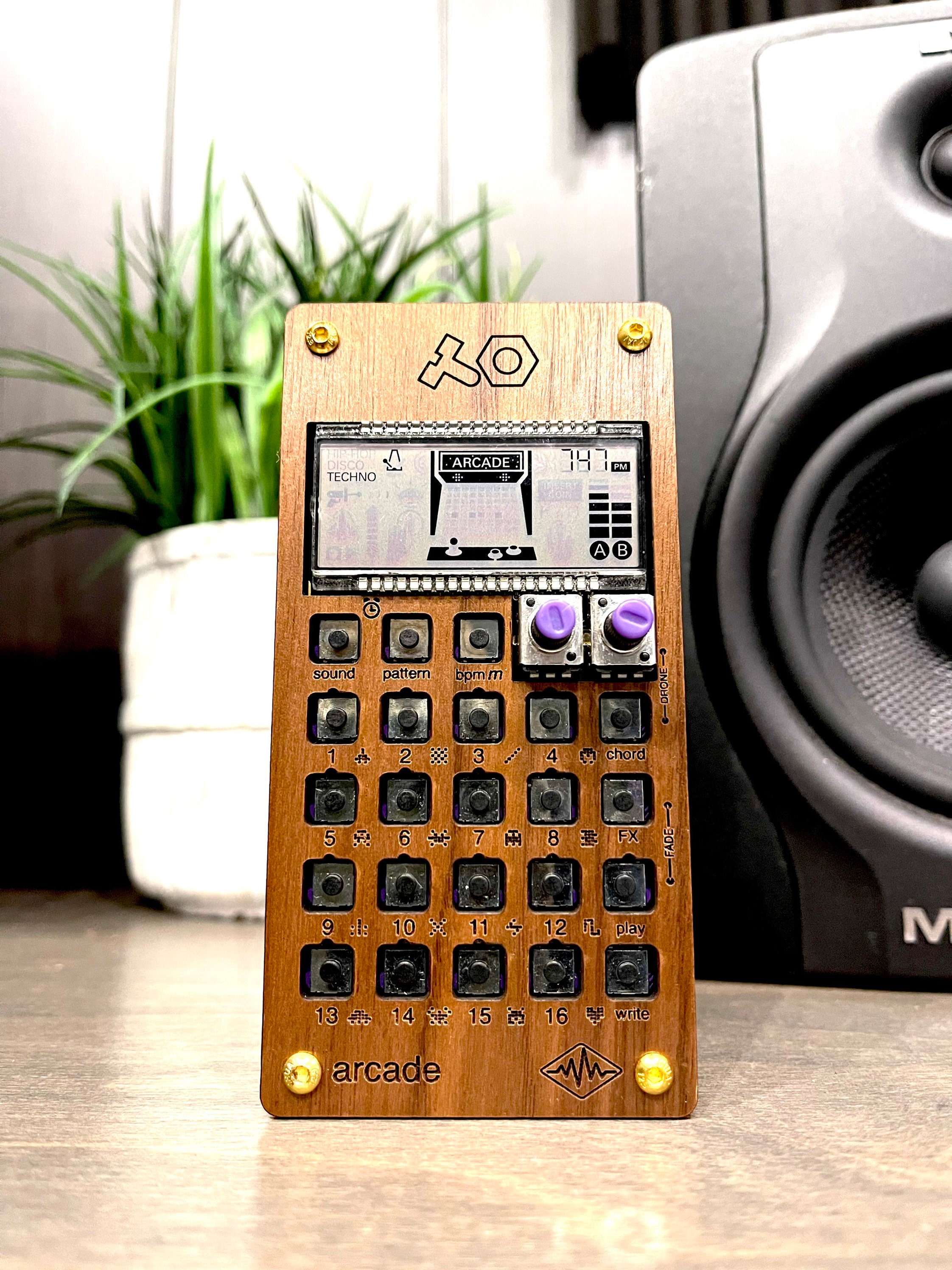 Solid Walnut Wood Case for All Teenage Engineering Pocket Solid Walnut Wood Case for All Teenage Engineering Pocket