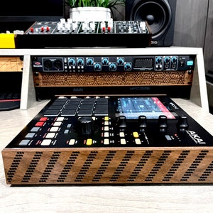 Akai MPC ONE ventilated wood cheeks Walnut