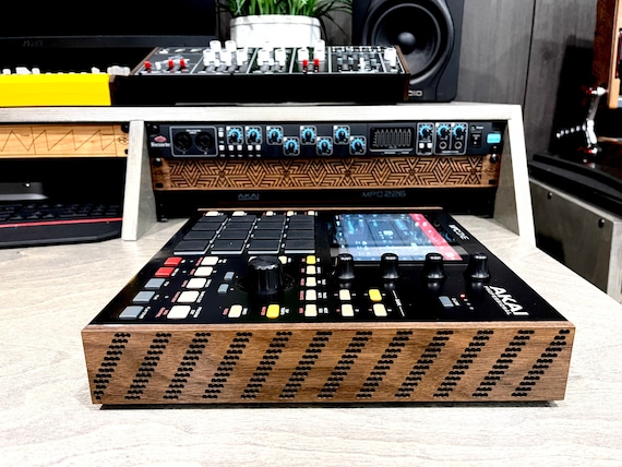 Akai MPC ONE Ventilated Wood Cheeks Walnut - Etsy