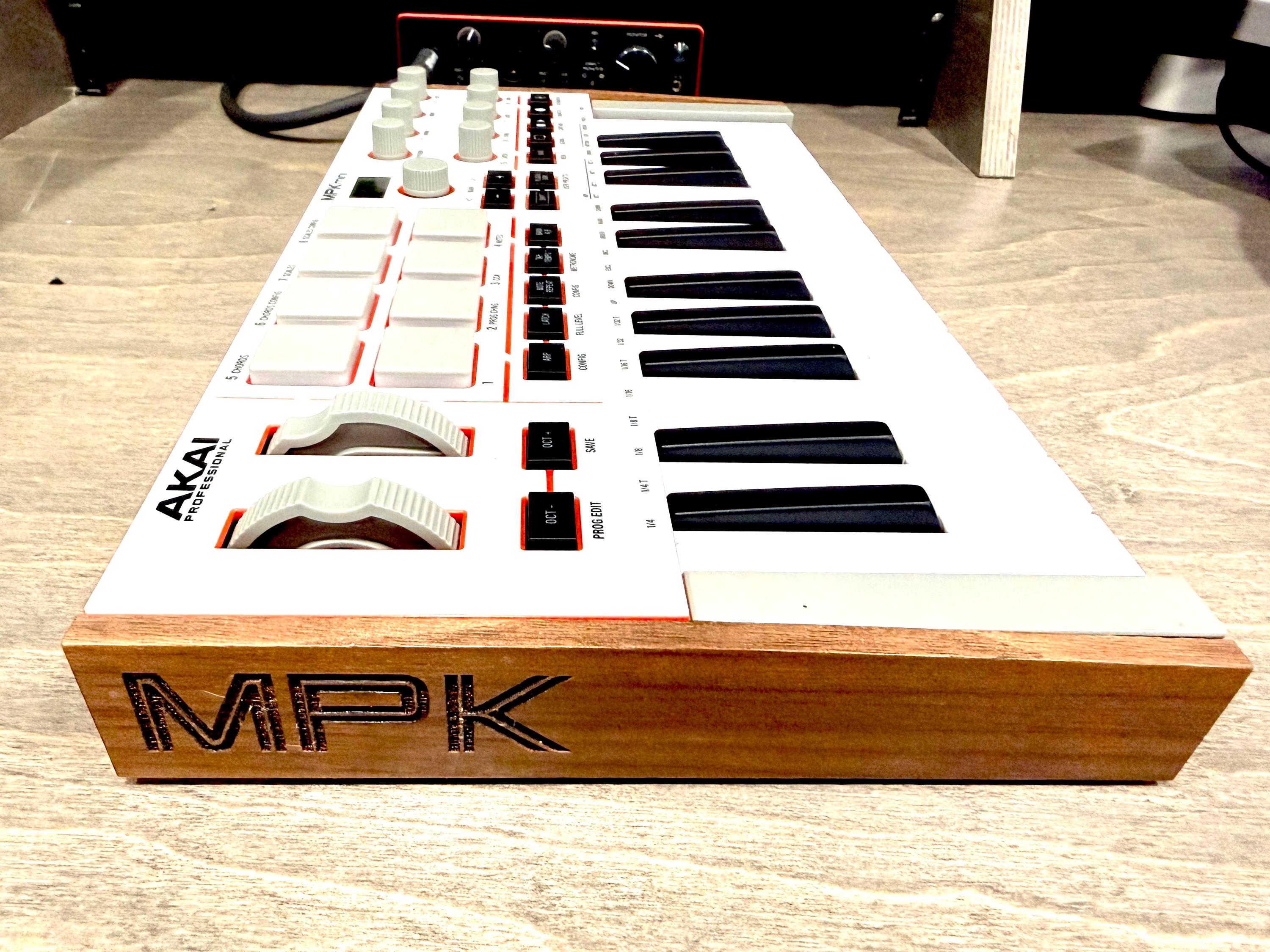 Akai MPK Mini IV Wood Cheeks Solid Walnut - Etsy